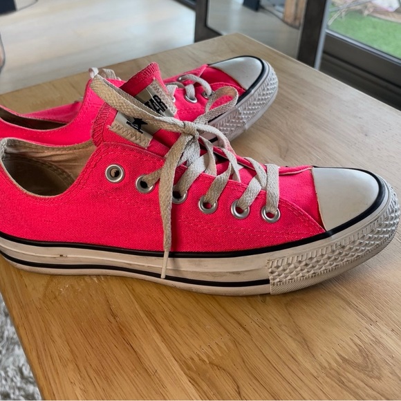 Neon Pink Converse - Picture 2 of 2